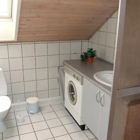 Lägenhet Gitt - 2-3km From The Sea In Western Jutland By Interhome Sønderby